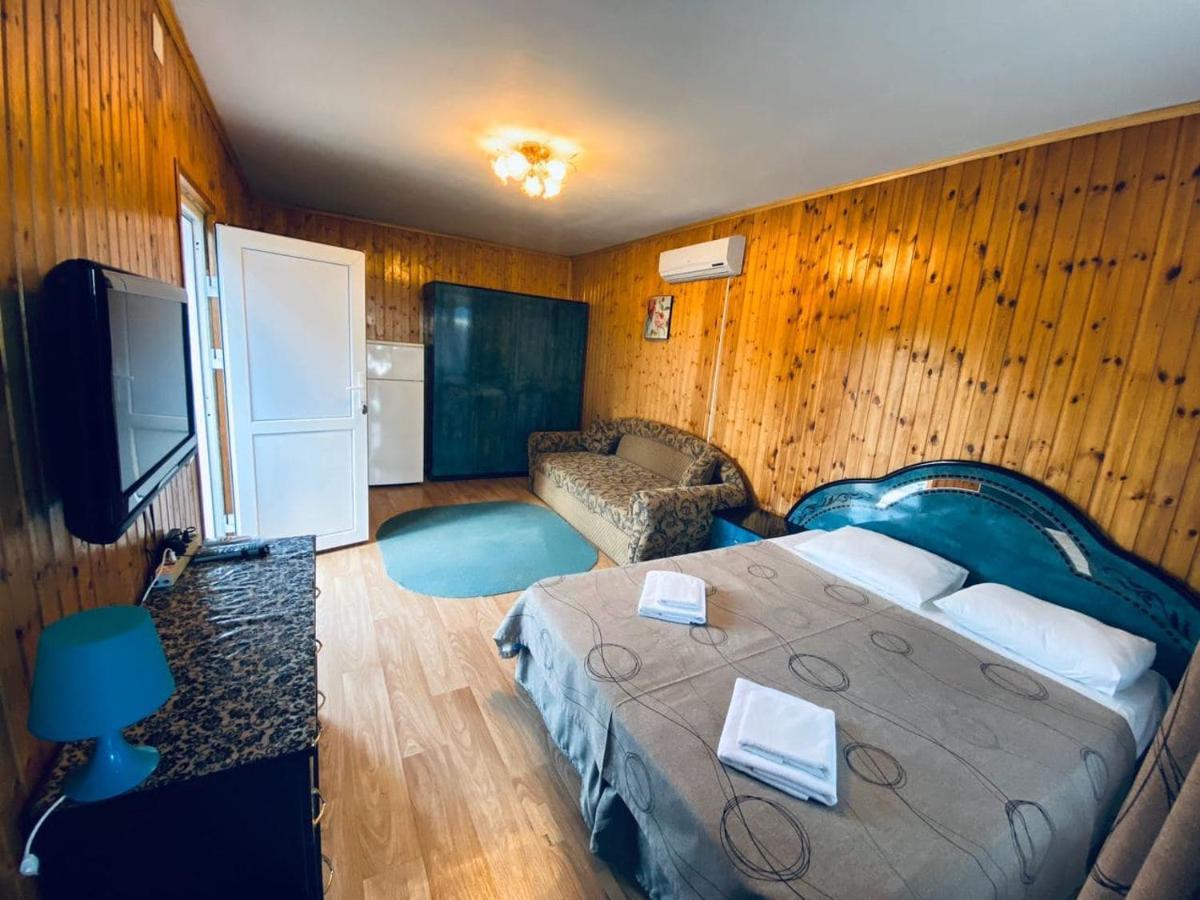 تساندريبش Primorie Guest House المظهر الخارجي الصورة