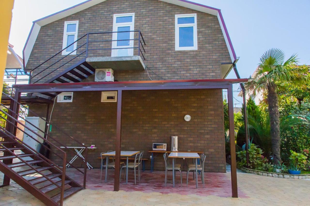 تساندريبش Primorie Guest House المظهر الخارجي الصورة