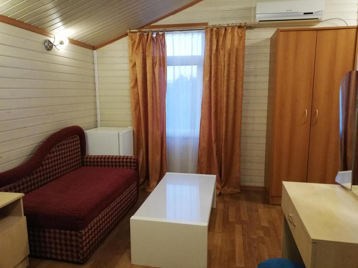تساندريبش Primorie Guest House المظهر الخارجي الصورة