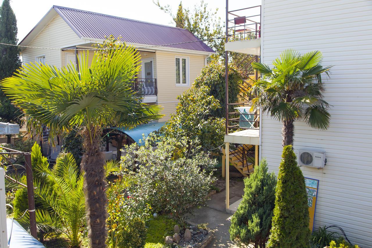 تساندريبش Primorie Guest House المظهر الخارجي الصورة