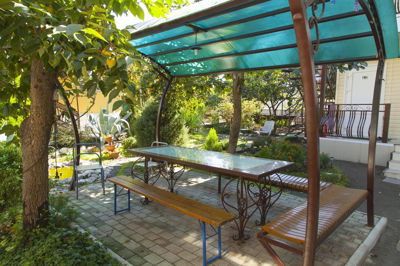 تساندريبش Primorie Guest House المظهر الخارجي الصورة